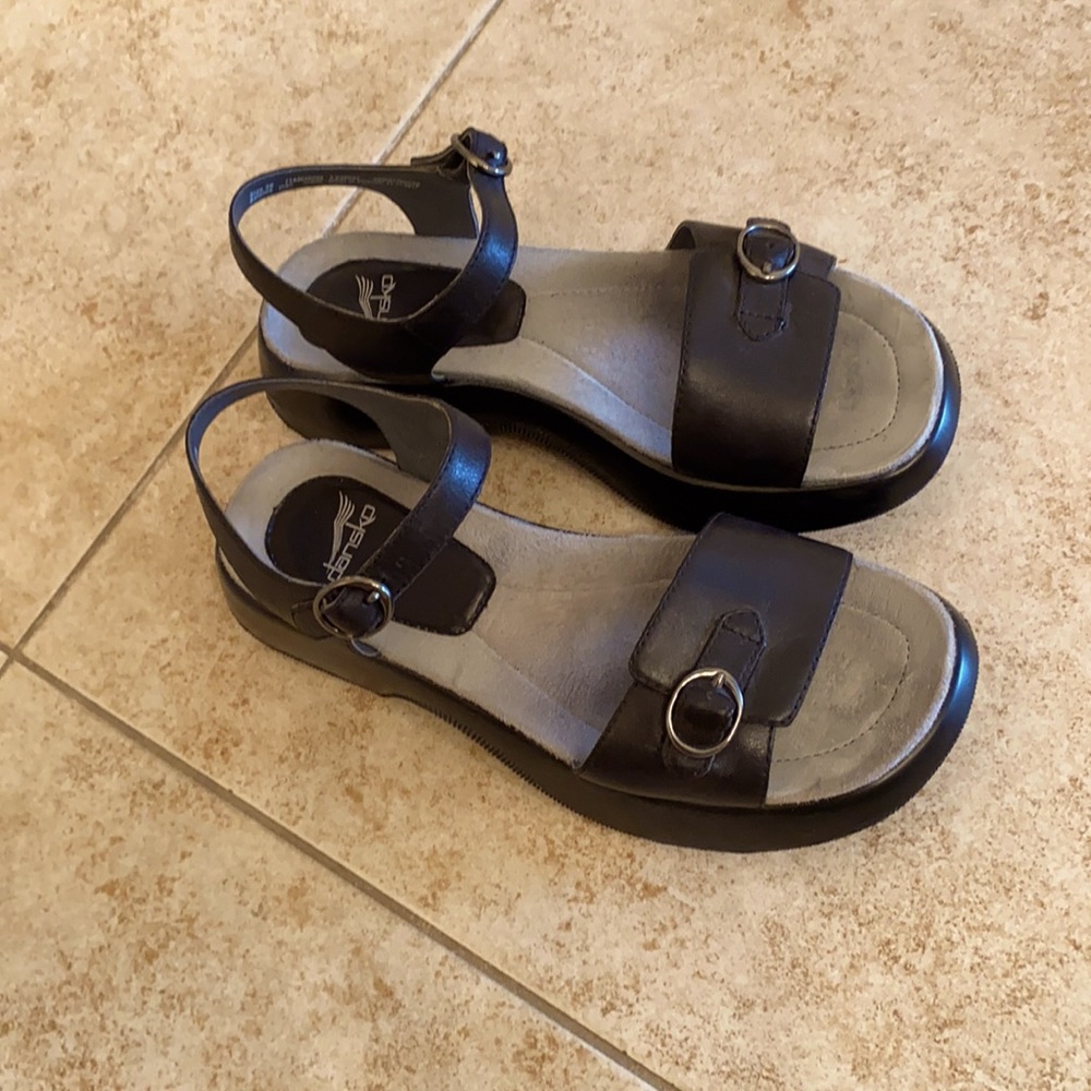 Black sandals. Make an offer, must sell!